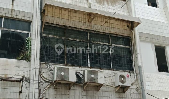 Dijual Ruko Strategis di Pasar Baru Jakarta Pusat