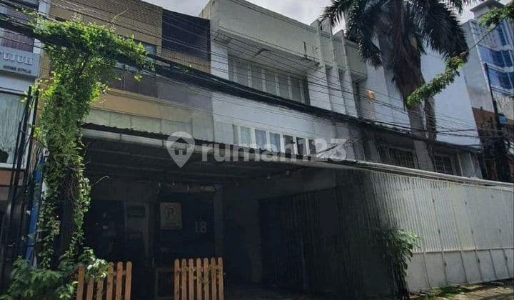 Disewa Ruko Depan Jalan Pasar Baru, Jakarta Pusat