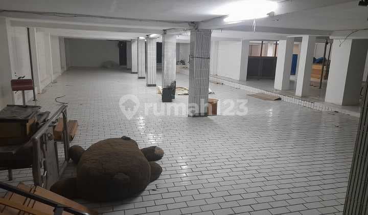 For Sale / For Rent Commercial Space on Jalan Pramuka Raya