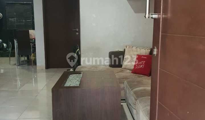 Well-Maintained 2-Story Semi-Furnished House in Bintaro Sector 9