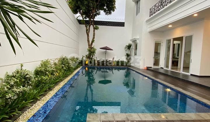 Dijual Rumah Mewah Siap Huni Ada Swimming Pool Area Pondok Indah