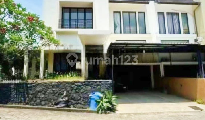 Dijual Rumah Bagus 2,5 LT Semi Furnished Dlm Cluster Area Bintaro