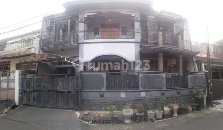 Rumah Pondok Kelapa Siap Huni Lokasi Strategis Bebas Banjir