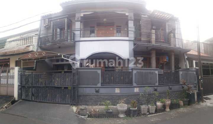Rumah Pondok Kelapa Siap Huni Lokasi Strategis Bebas Banjir