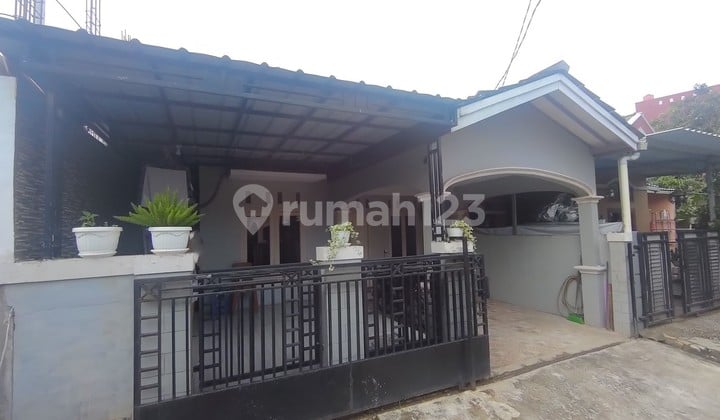 Affordable Neat House Near Grand Wisata Mustika Jaya, Bekasi City