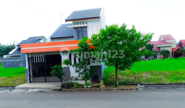 Rumah Bagus Terawat Siap Huni, Kemang Pratama 2