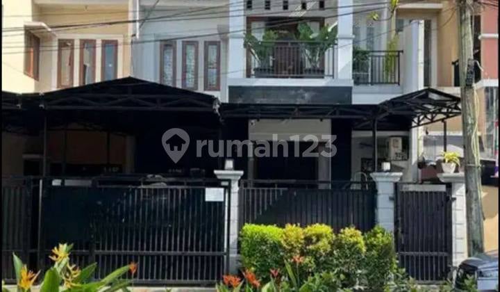 Rumah Semi Furnished Villa Galaxy Dekat Mall Fasilitas Lengkap