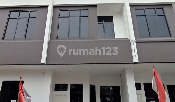 Rumah Semi Ruko Brand New 3 Lantai Di Kemayoran, Jakarta Pusat