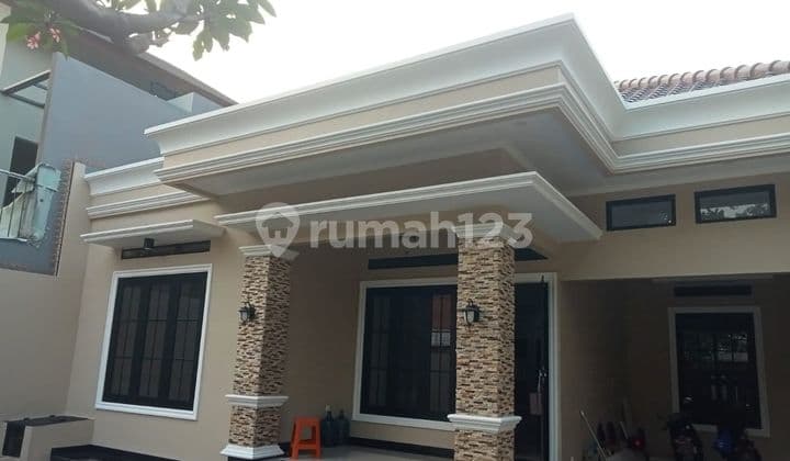 Rumah Modern Brand New 1,5 Lantai Di Cempaka Putih, Jakarta Pusat