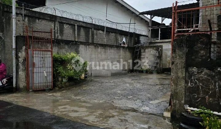 Tanah Lokasi Strategis di Dewi Sartika, Jakarta Timur. Tanah Lokasi Strategis di Dewi Sartika, Jakarta Timur.