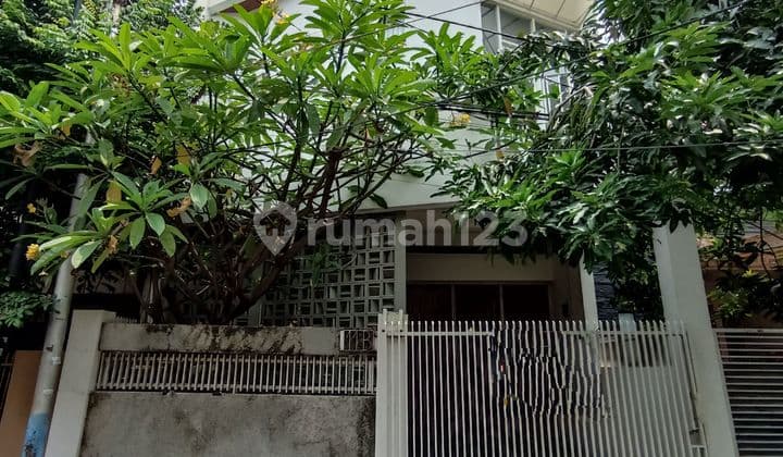 Rumah Bagus 2 Lantai Siap Huni Di Cempaka Putih, Jakarta Pusat