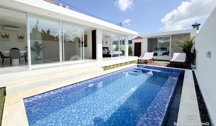 Charming 4 Bedroom Villa for Sale in Seminyak - Rf4940a