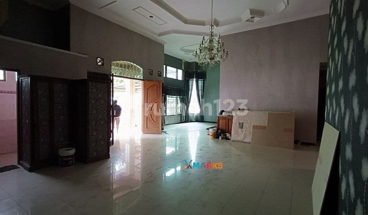 Rumah 4 Kamar Lokasi Premium Solo Baru