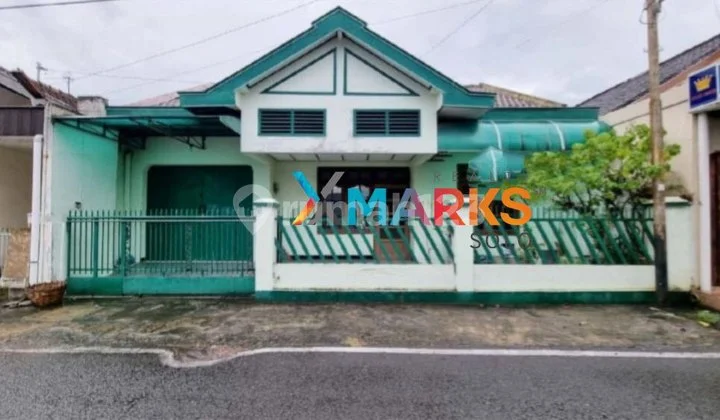 Affordable City Center House Still Livable in Serengan, Solo