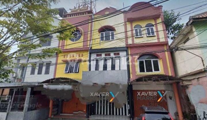 Dijual Ruko Murah 3 lt di Manahan Solo. ada 2 unit jejer