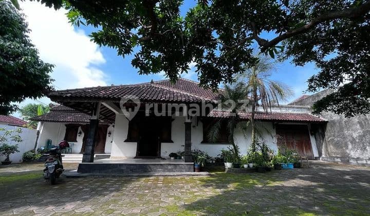 Dijual Rumah Jawa Klasik di Punggawan Solo