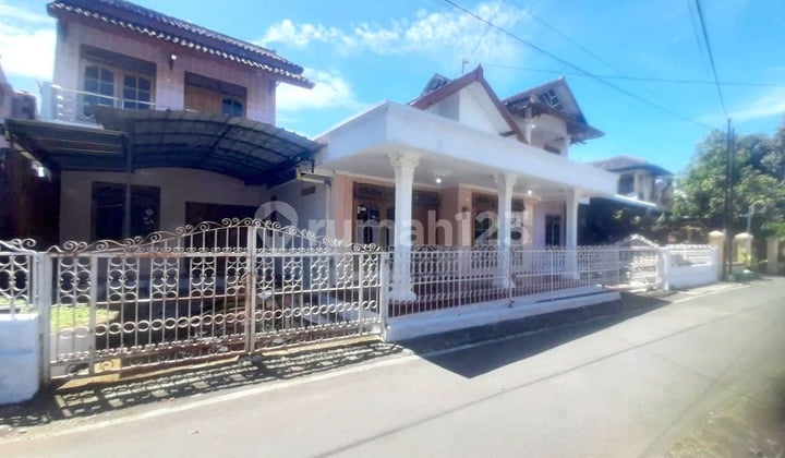 Rumah 2 Lantai Siap Huni di Cangakan Karanganyar