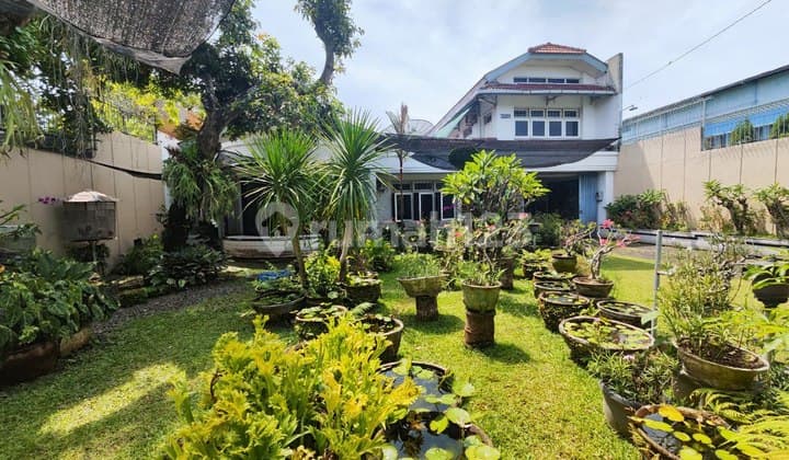 Rumah Cantik Lahan Luas Hitung Tanah bisa Jadi Ruang Usaha di Colomadu Solo Barat