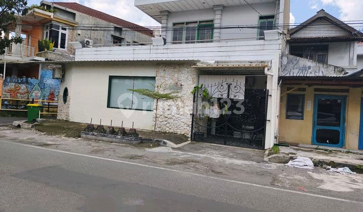 Rumah bisa untuk Ruang Usaha 4Menit Gor Manahan Solo