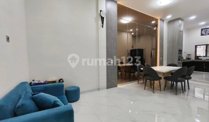 Dijual Rumah Furnished Komplek Brayan City Medan, Medan