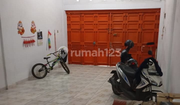 TRANSLATED: For Sale, 3-Story House at Pukat I Junction Complex, Jalan Pukat I, Bantan