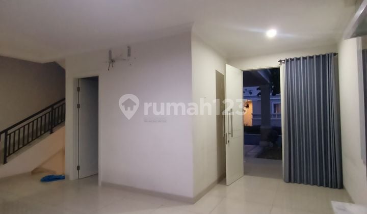 Rumah Exclusive Podomoro Park Keamanan 24 Jam Lingkungan Nyaman