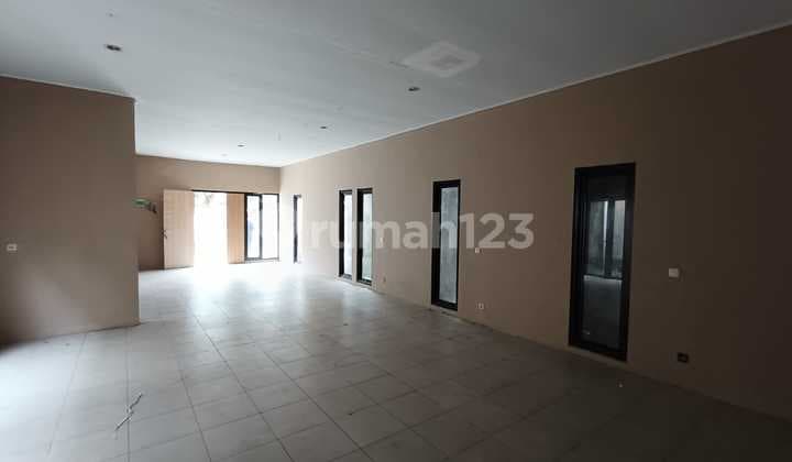 Rumah Sayap Karapitan Cocok untuk Tinggal./ Kantor Lokasi Strategis