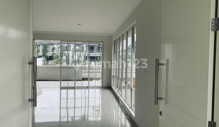 Rumah Exclusive Podomoro Park View Danau Dekat Universitas Telkom