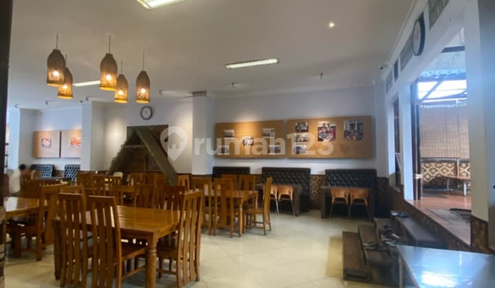 Disewakan Ruang Usaha BKR Mainroad Sangat Strategis Bandung