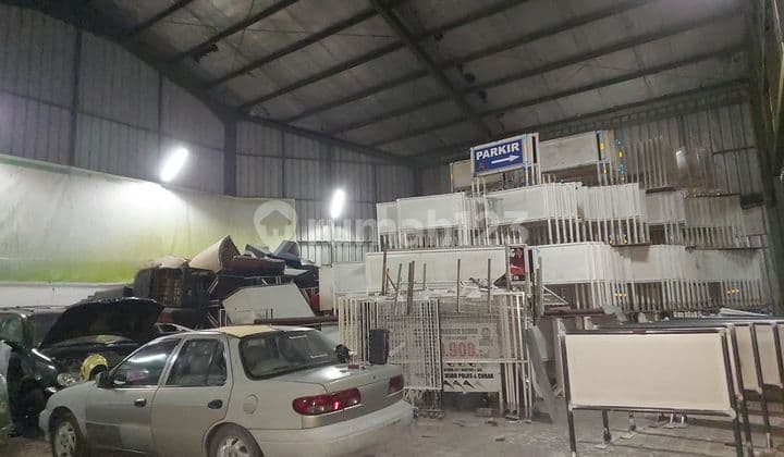 Gudang Ruang Usaha Sayap Karapitan Tengah Kota Bandung