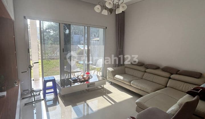 Rumah Luxs Istimewa Setiabudi Regency Bamdung