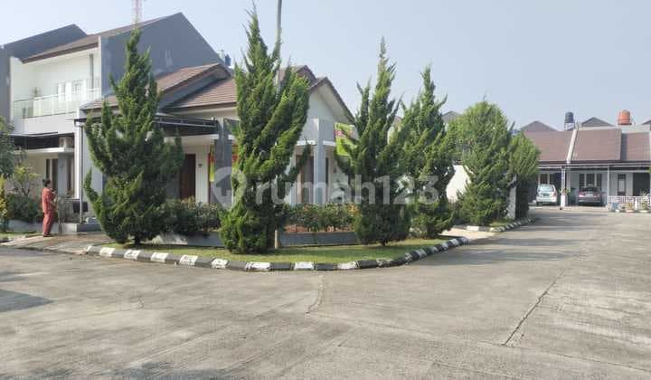 Rumah Siap Huni Hoek di Cherry Field BojongSoang Bandung