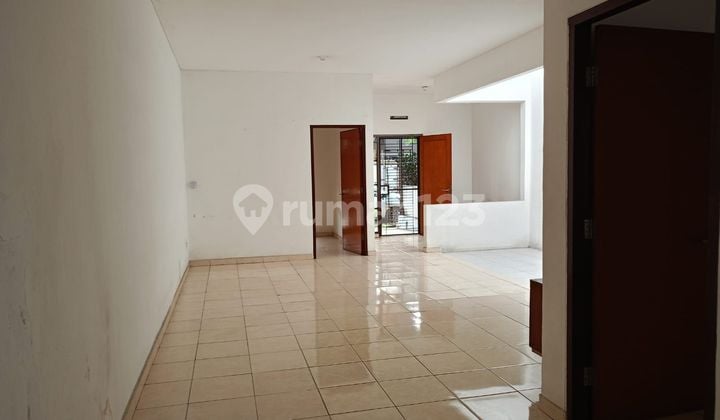 Rumah Minimalis Siap Huni Nyaman di Mekarwangi Bandung