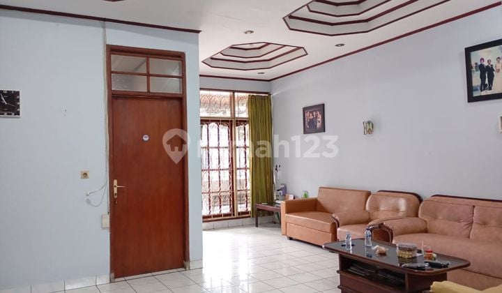 Rumah Cantik Bagus Siap Huni di Kopo Permai 1 Bandung
