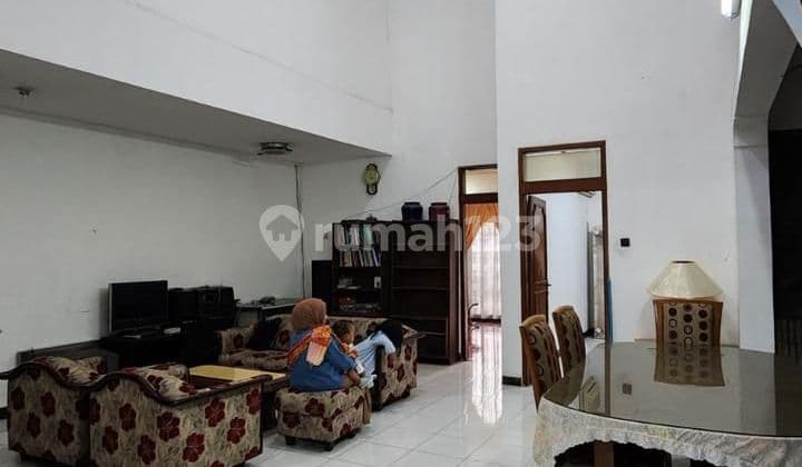 Rumah Kost Dan Tempat Usaha Di Sayap Turangga Bandung