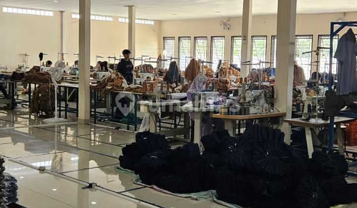 Strategic Ruko Main Road Cigondewah