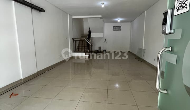 Disewakan Ruko di Mekar Wangi