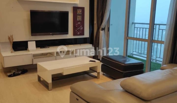 For Rent Penthouse Denpasar Residence 3+1