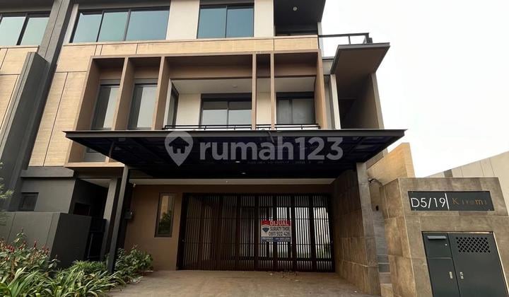 Rumah Corner Yg Mewah Zorra Bsd Siap.huni