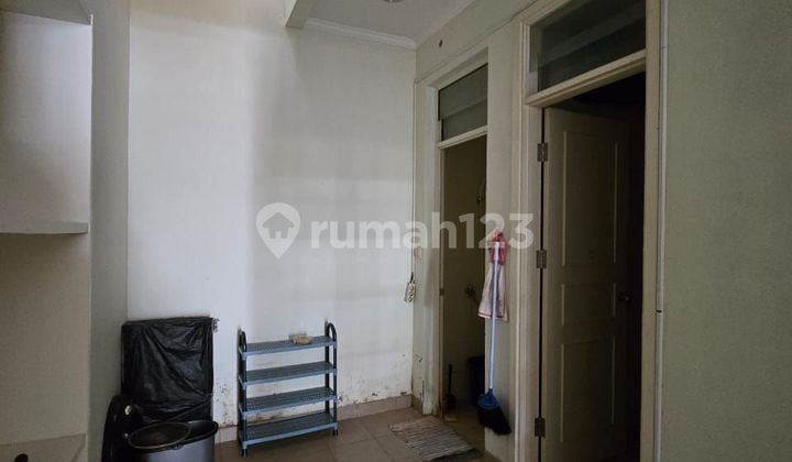 Dijual Murah Rumah di Green Lake City Bagus Bergaya Eropa