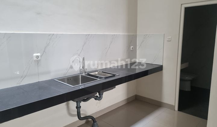 Dijual Rumah Brandnew Di.jakarta Barat Dekat Green Lake