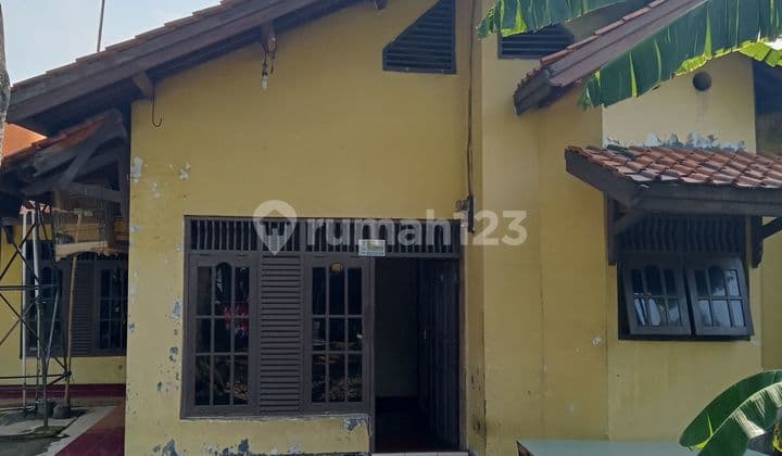 Di Jual Rumah Cantik Dekat Tol Grand Wisata Bekasi
