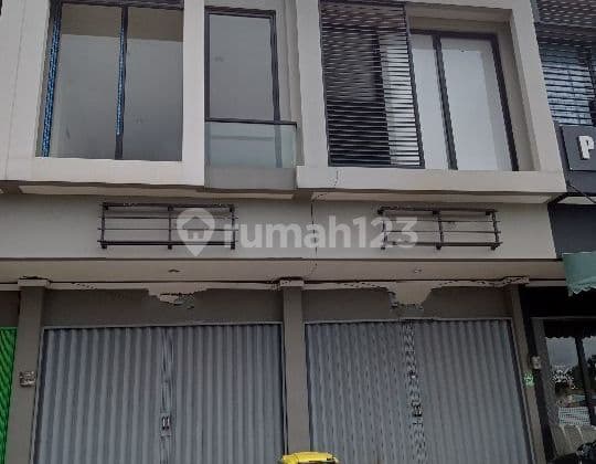 Disewa 2 Ruko Gandeng Lantai Siap Huni Digrand Wisata Bekasi .