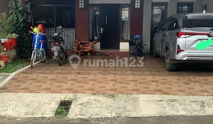Di Jual Rumah Cantik dan Menarik di Grand Wisata Bekasi.
