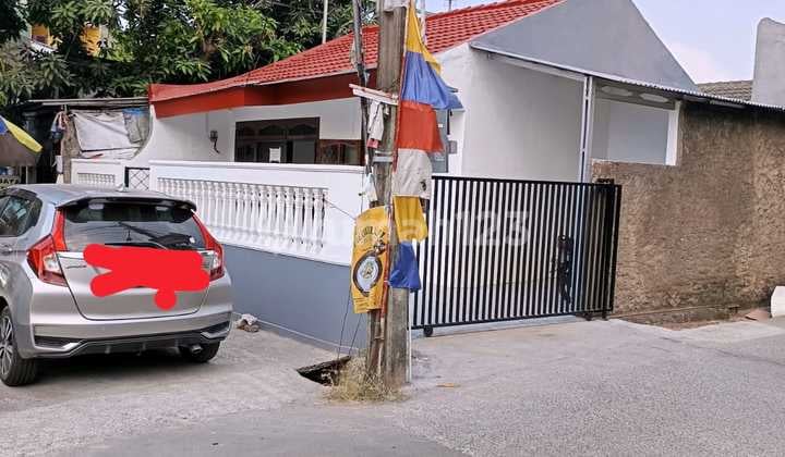 Di Jual Rumah Dekat Pintu Tol Bekasi Timur.