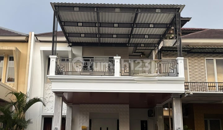 Dijual Rumah Cantik dan Menarik di Grand Wisata Bekasi.