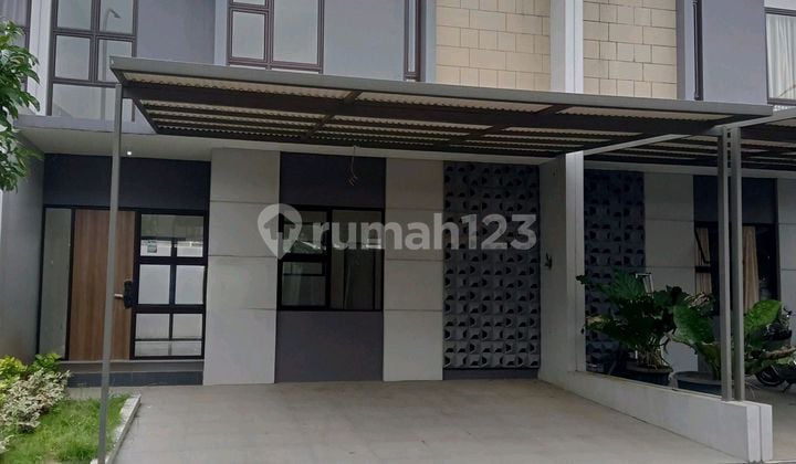 Di Sewakan Rumah Cantik dan Menarik Siap Huni di Grand Wisata.