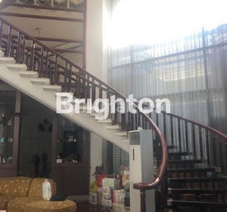 Rumah 2 Lantai Siap Huni Dekat Kampus Its dan Hangtua Galaxy Mall di Jual Harga Murah