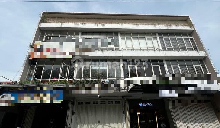 Ruko 3 Lantai Lokasi 0 Jalan.raya Dekat Pemukina Rungkut