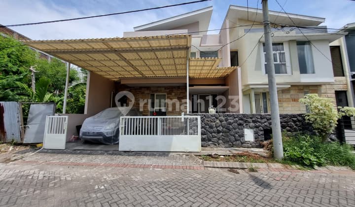 Rumah Murah 2 Lantai Lokasi Pantai Mentari Dekat Its Unair